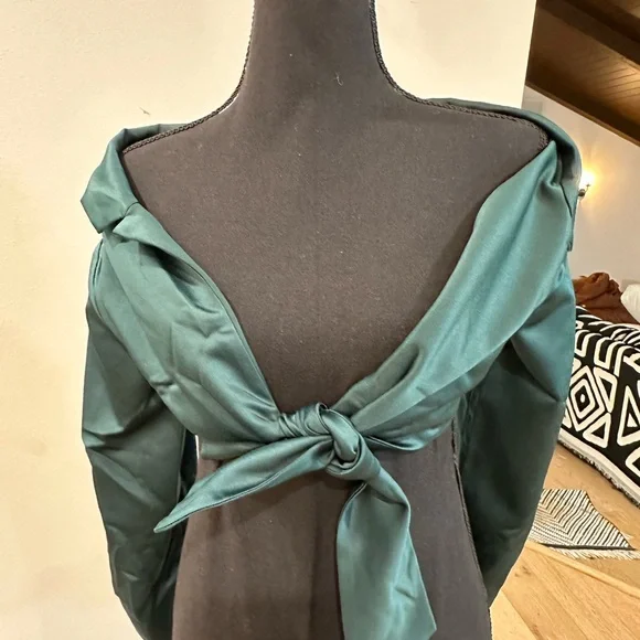 House of CB Teal Crop Top - Picture 3 of 7